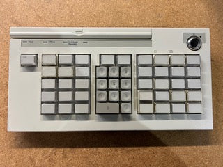 IBM  4690-3320 50 KEY KEYBOARD RS-485 WITH MSR  Subs 4690-3320 92F6320 93F1918 65Y4674 65Y4690 02HY108